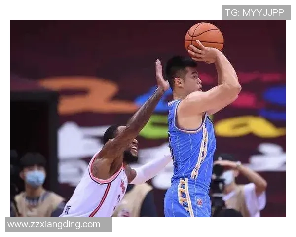 成都羽毛球队战术之争引发热议球迷与专家各执己见 成都羽毛球队战术之争引发热议球迷与专家各执己见