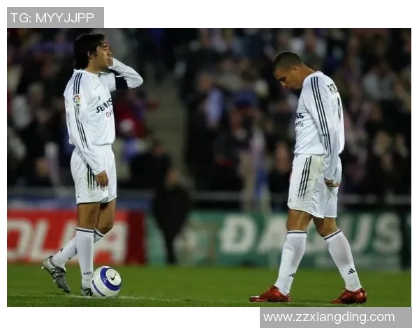 荷兰足球明星因玻璃脚频繁受伤的职业生涯与未来展望 荷兰足球明星因玻璃脚频繁受伤的职业生涯与未来展望